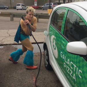 electric-pizza-delivery-vehicles